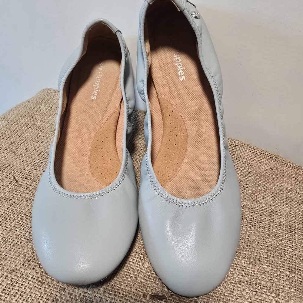EUC Hushpuppies size 10